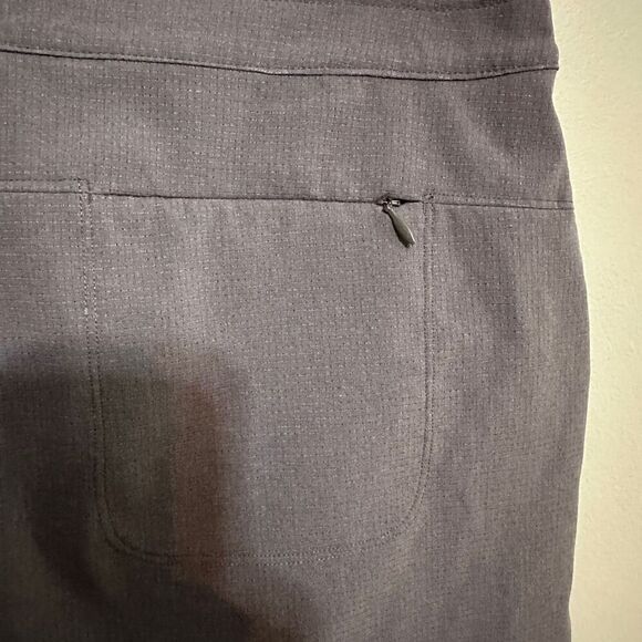 PrAna gray skort size 4 - Picture 6 of 7